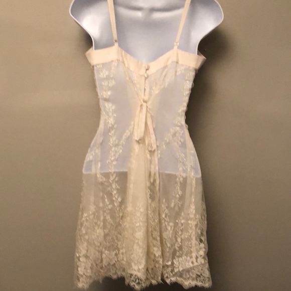 Vintage Lace Slip - Picture 2 of 4